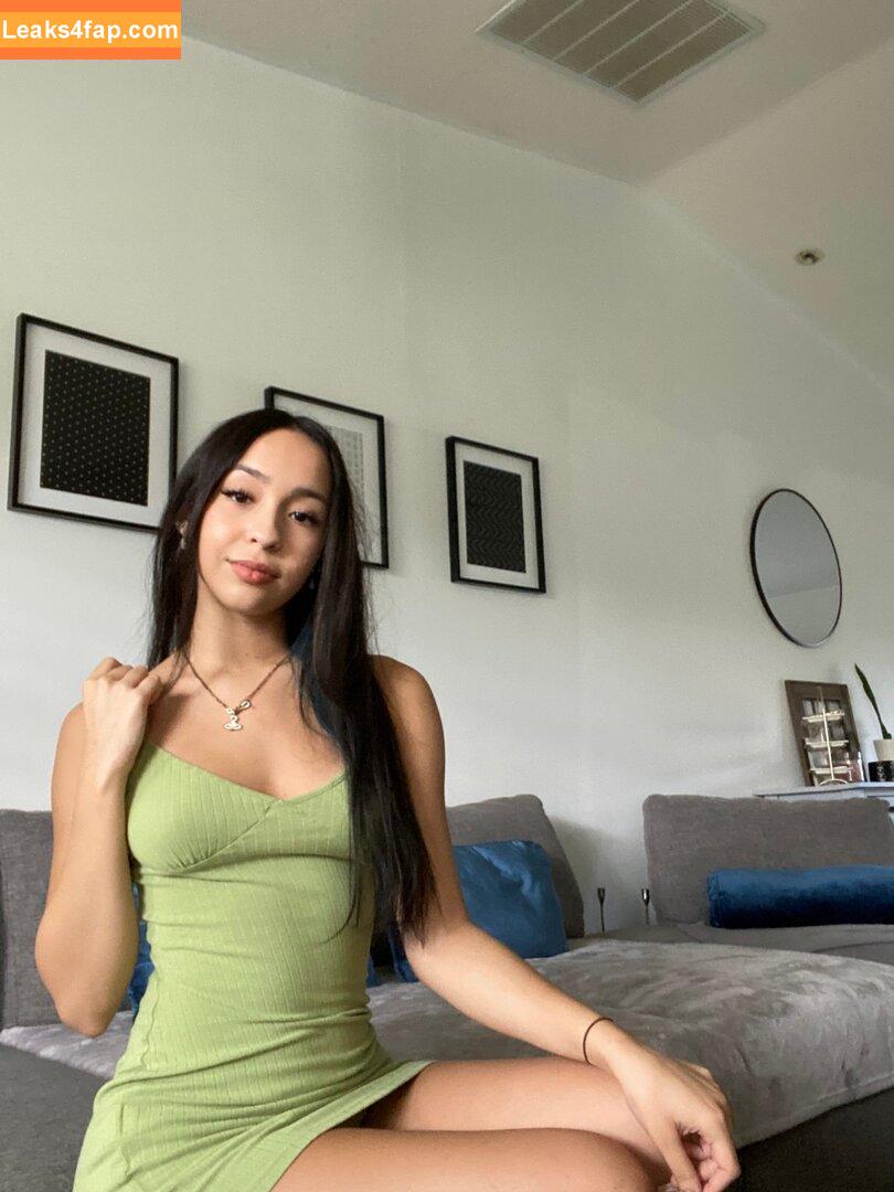 Mia Bonilla /  leaked photo photo #0001