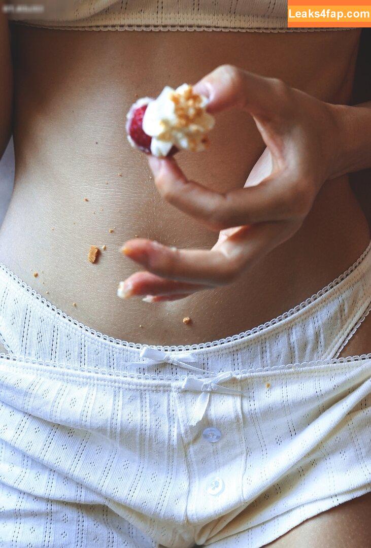 Mia C. Bell / Mia Larelle / miacbell / mialarelle leaked photo photo #0304