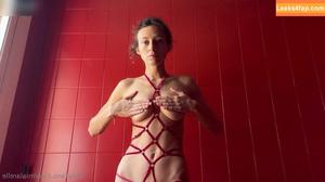 Mia C. Bell / Mia Larelle photo #0100