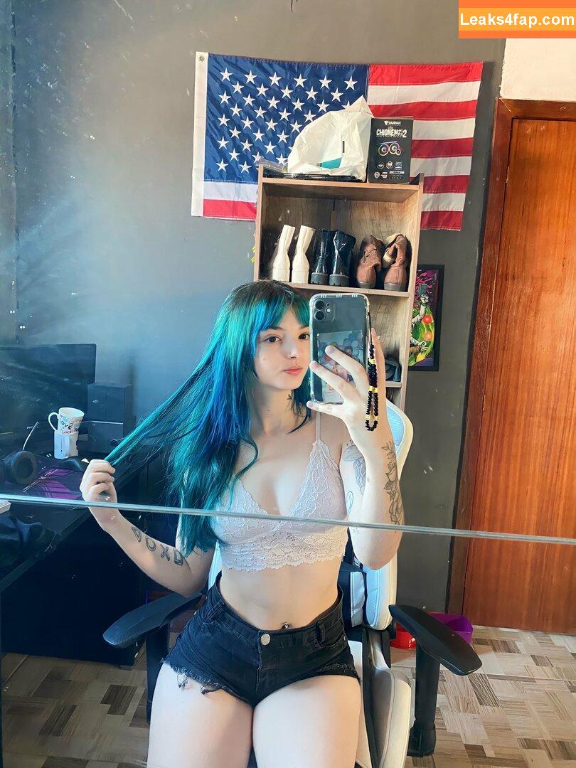 Mia Gamer / Bella Feet / miagamerr_ / miaxmln leaked photo photo #0027