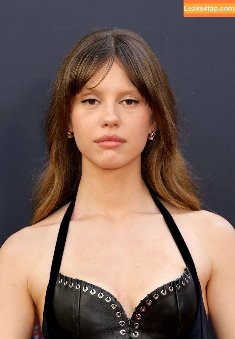 Mia Goth / goth.mia / officalmiagoth leaked photo photo #0138