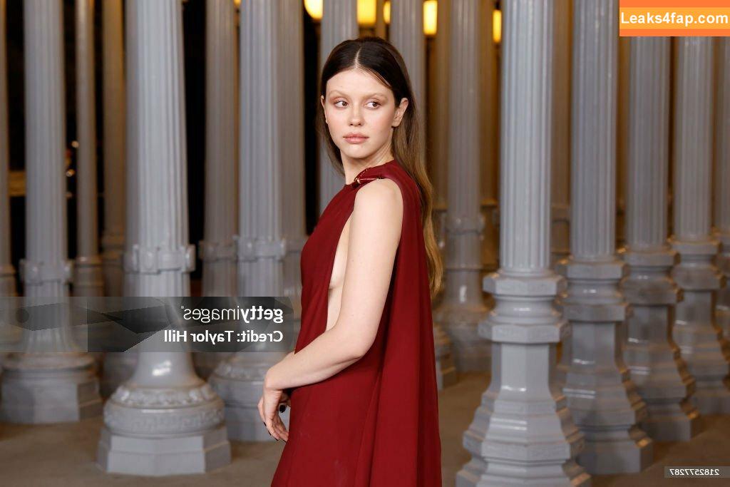 Mia Goth / goth.mia / officalmiagoth слитое фото фото #0180