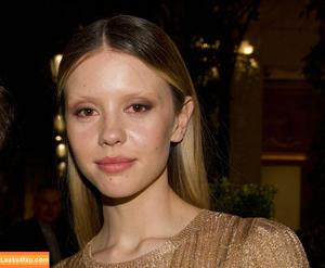 Mia Goth photo #0111