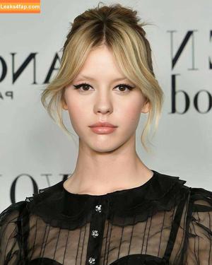 Mia Goth photo #0136