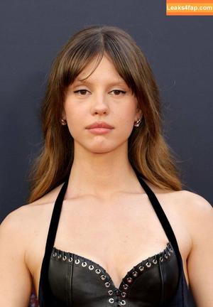 Mia Goth photo #0138