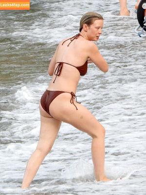 Mia Goth photo #0190