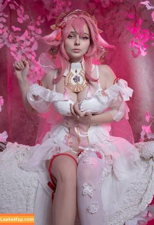 mia_green_tea photo #0277