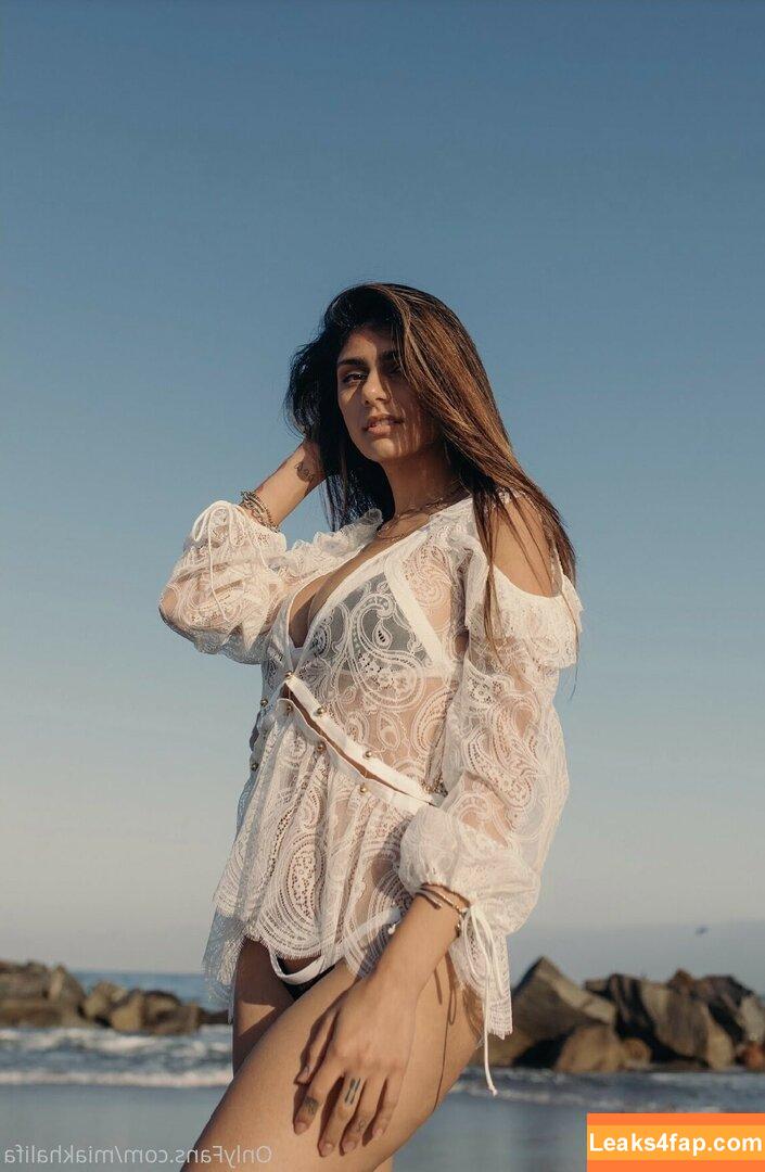 Mia Khalifa / https: / miak / miakhalifa leaked photo photo #0106