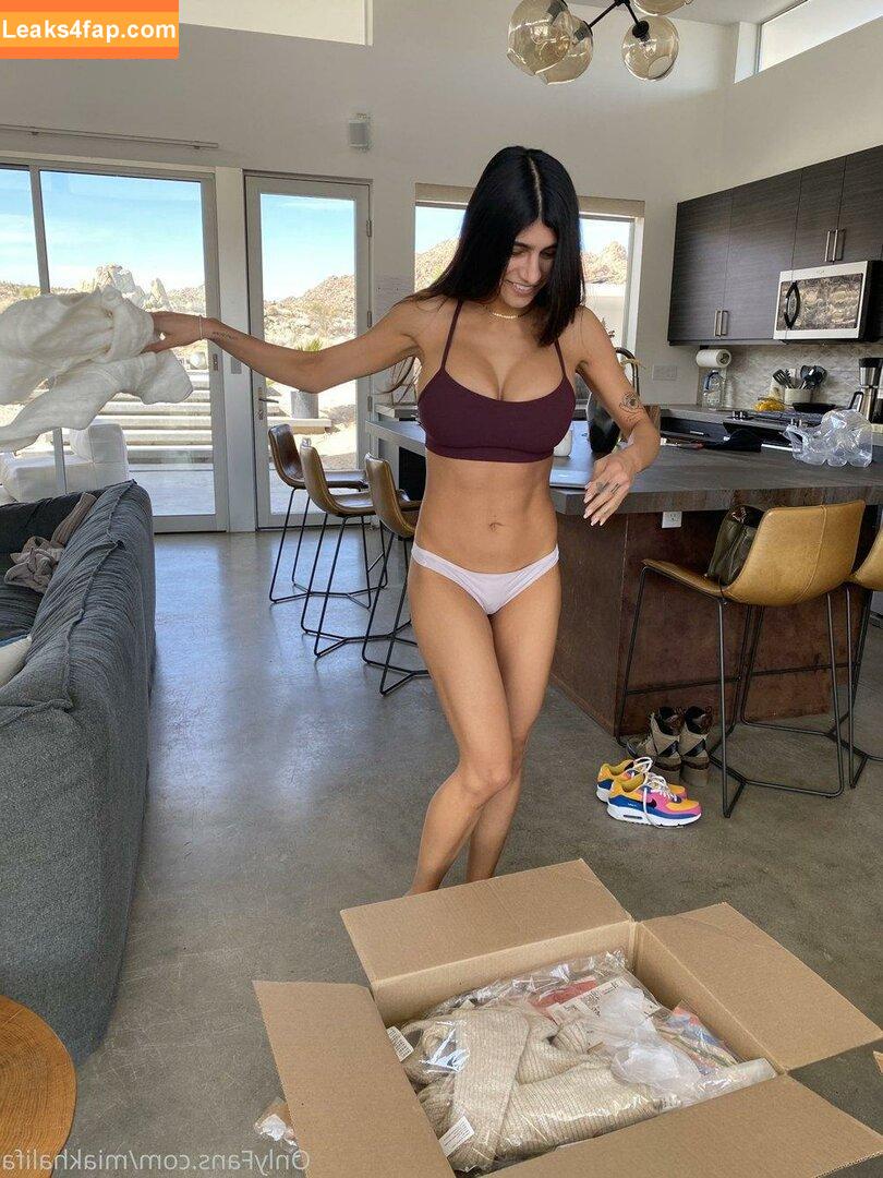Mia Khalifa / https: / miak / miakhalifa leaked photo photo #0216