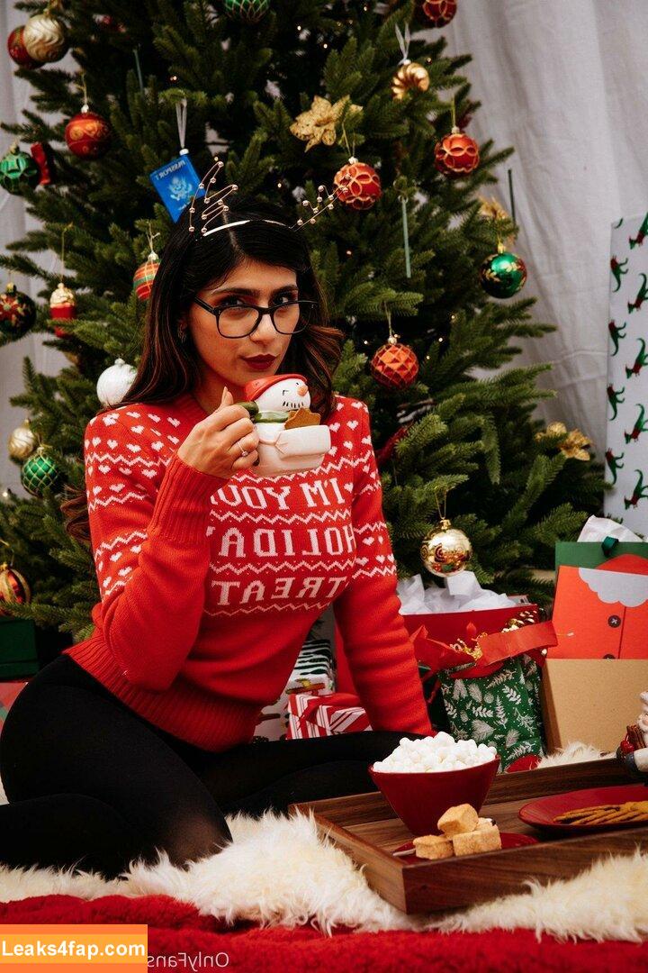 Mia Khalifa / https: / miak / miakhalifa leaked photo photo #0223