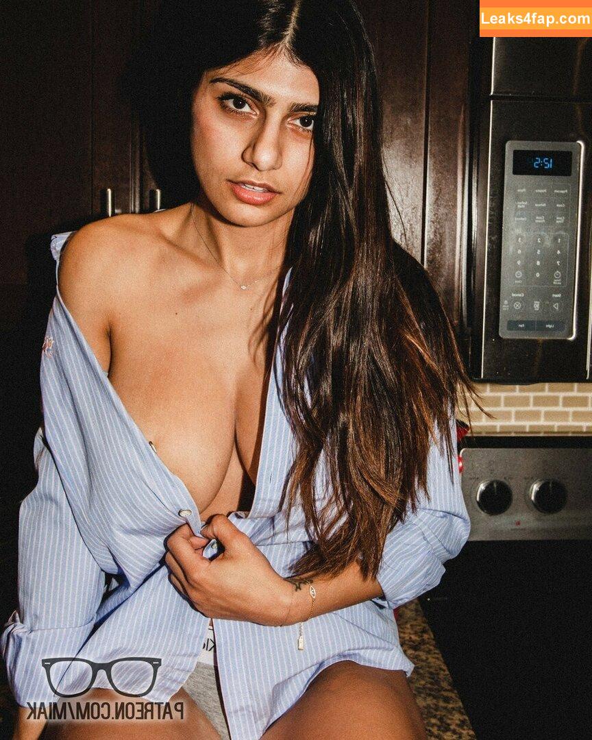 Mia Khalifa / https: / miak / miakhalifa leaked photo photo #0378