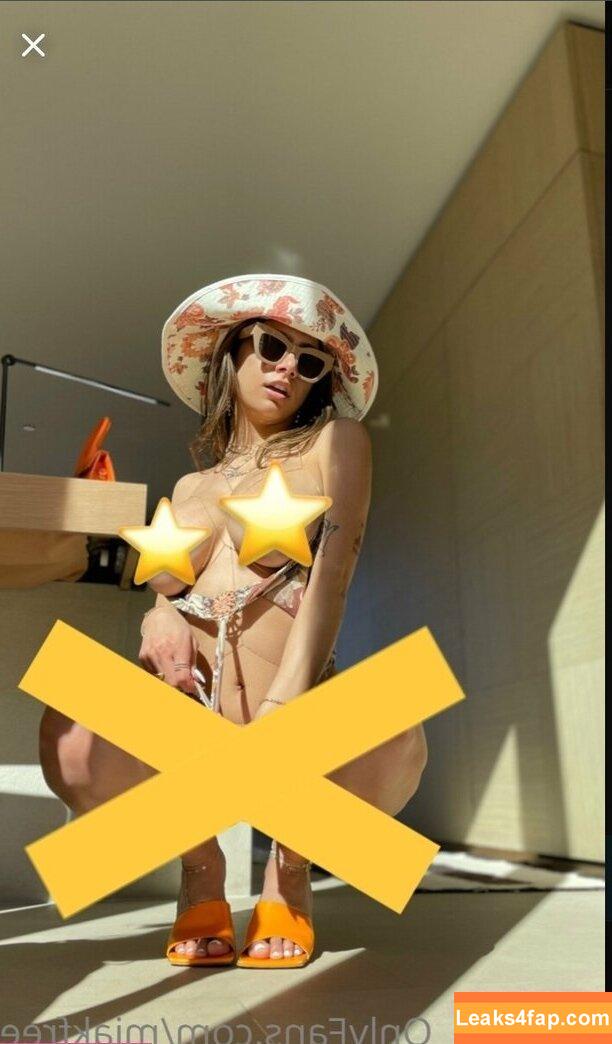Mia Khalifa / https: / miak / miakhalifa leaked photo photo #0427