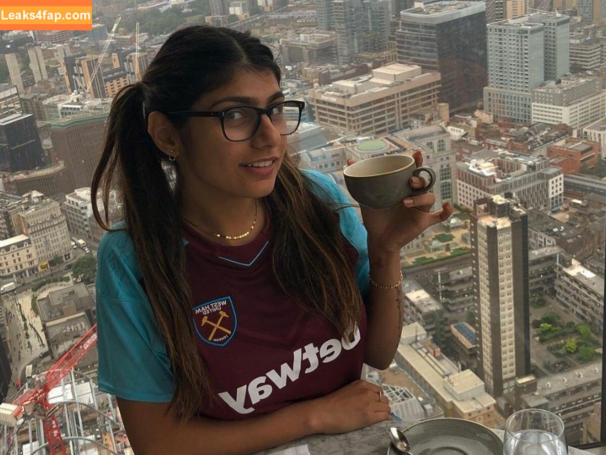 Mia Khalifa / https: / miak / miakhalifa слитое фото фото #0494