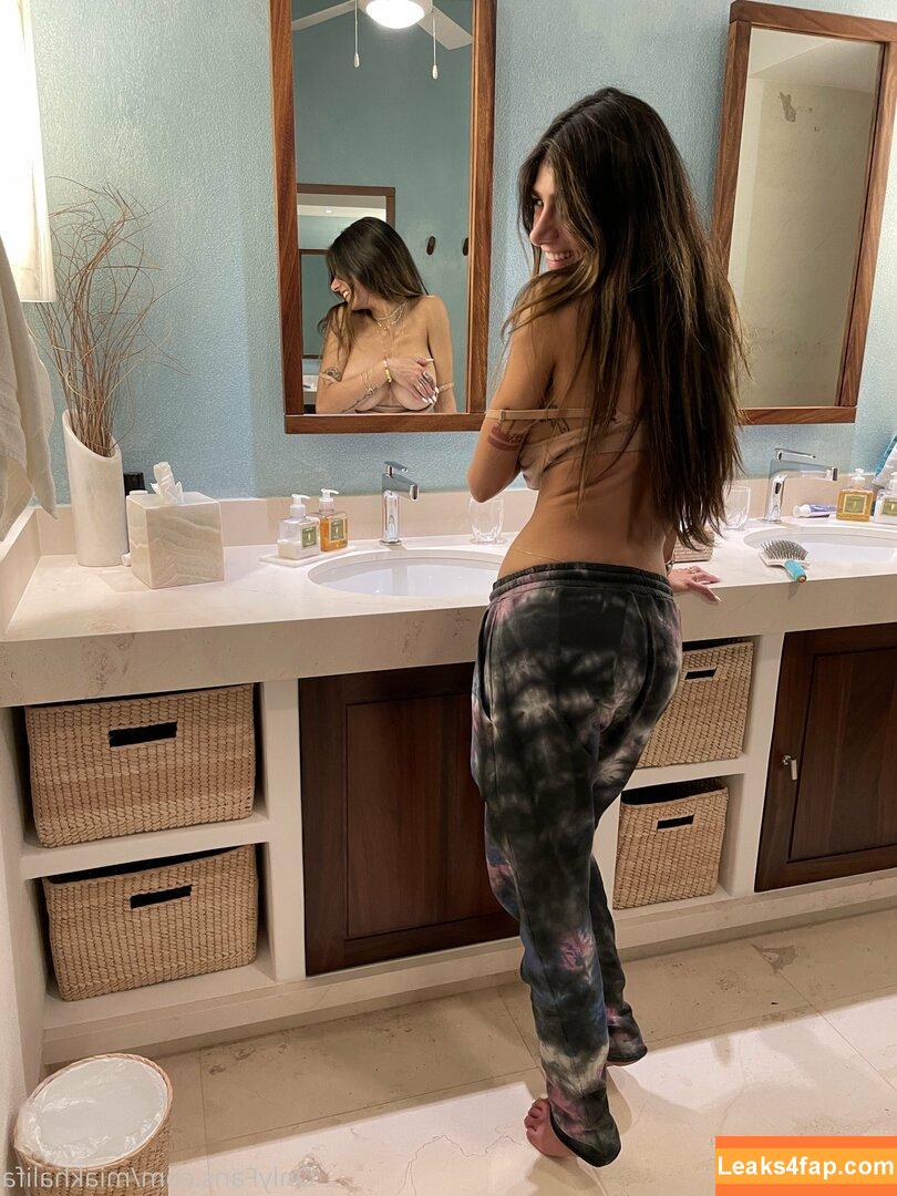 Mia Khalifa / https: / miak / miakhalifa слитое фото фото #0656