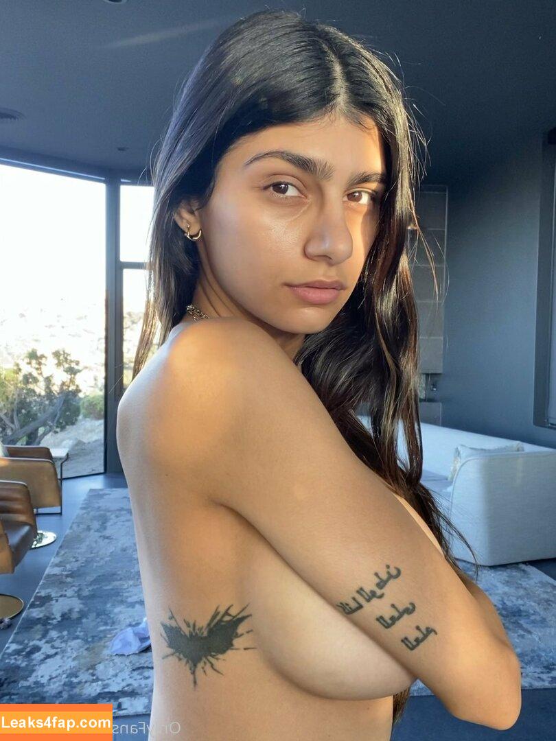 Mia Khalifa / https: / miak / miakhalifa слитое фото фото #0661