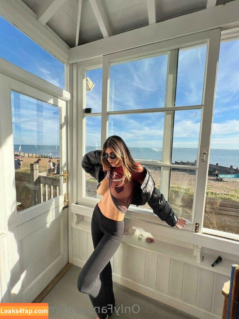 Mia Khalifa / miak / miakhalifa leaked photo photo #0877