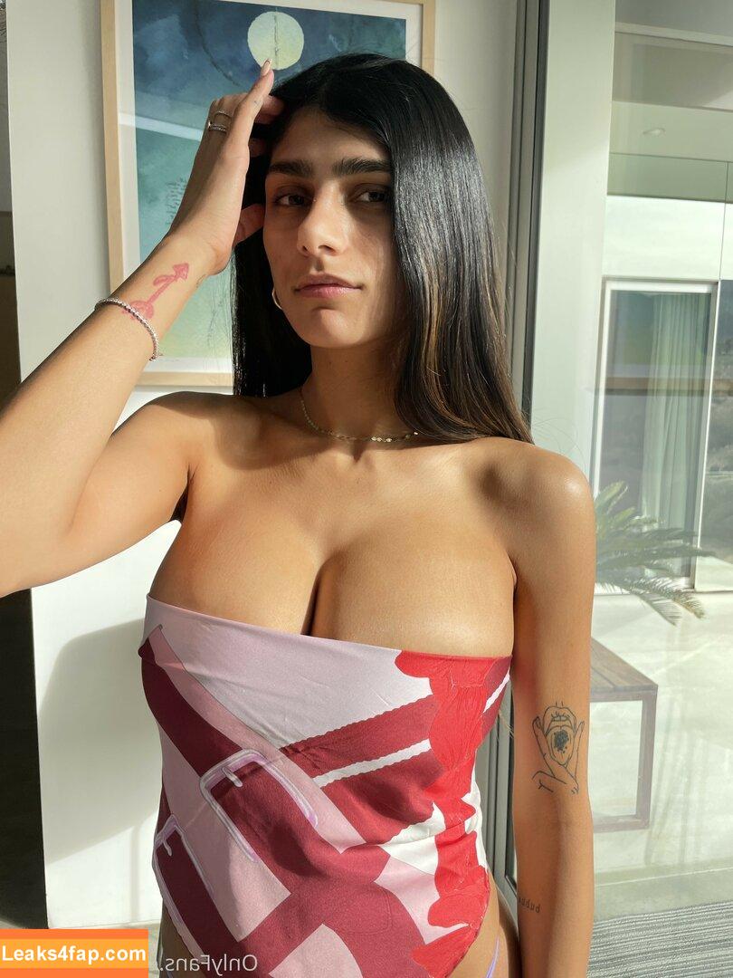 Mia Khalifa / miak / miakhalifa leaked photo photo #0967
