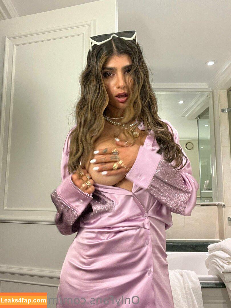 Mia Khalifa / miak / miakhalifa leaked photo photo #1066