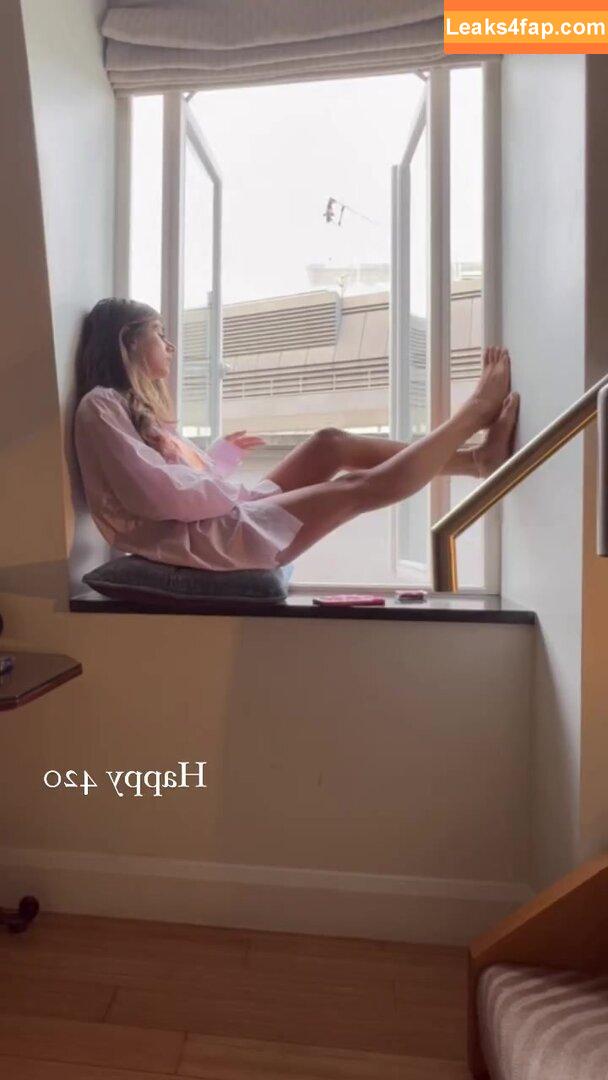 Mia Khalifa / miak / miakhalifa leaked photo photo #1232