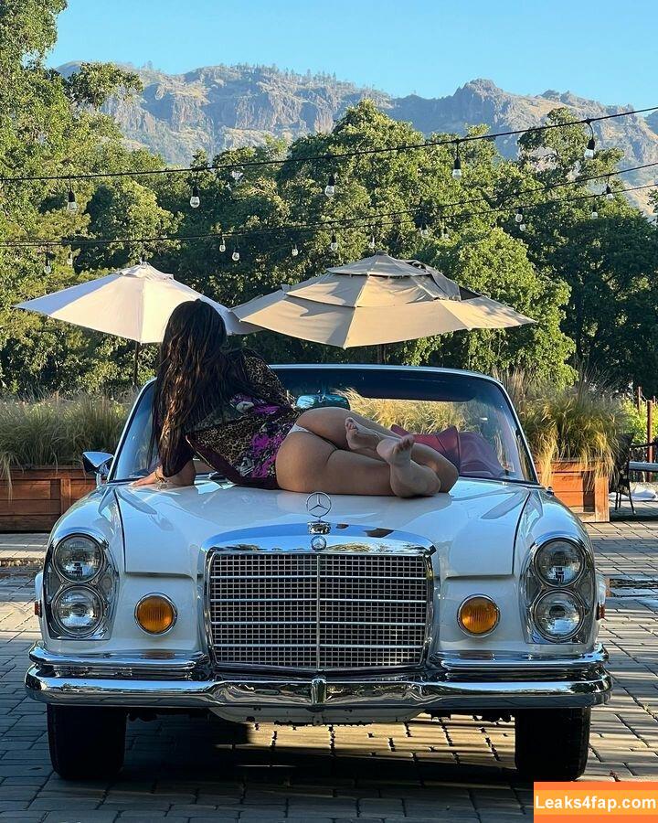 Mia Khalifa / miak / miakhalifa leaked photo photo #1274