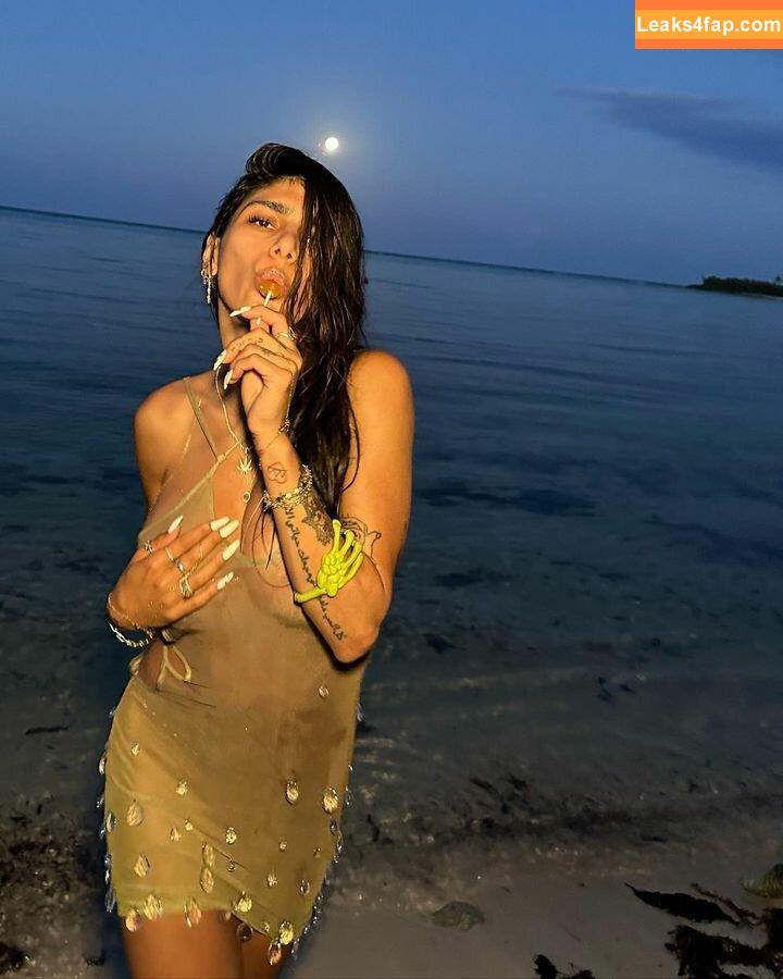 Mia Khalifa / miak / miakhalifa leaked photo photo #1299