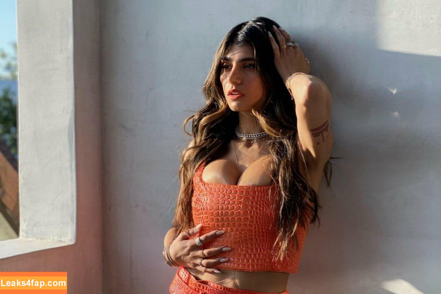 Mia Khalifa / miak / miakhalifa leaked photo photo #1315