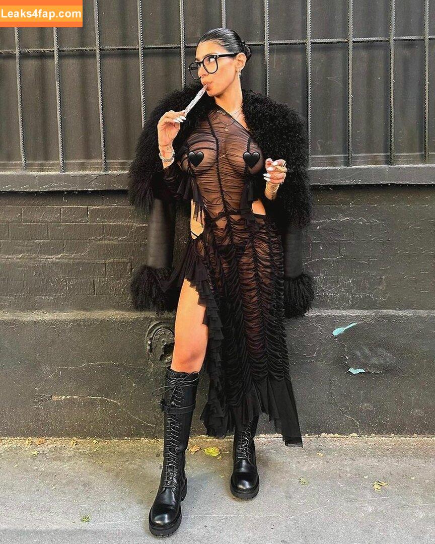 Mia Khalifa / miak / miakhalifa leaked photo photo #1381