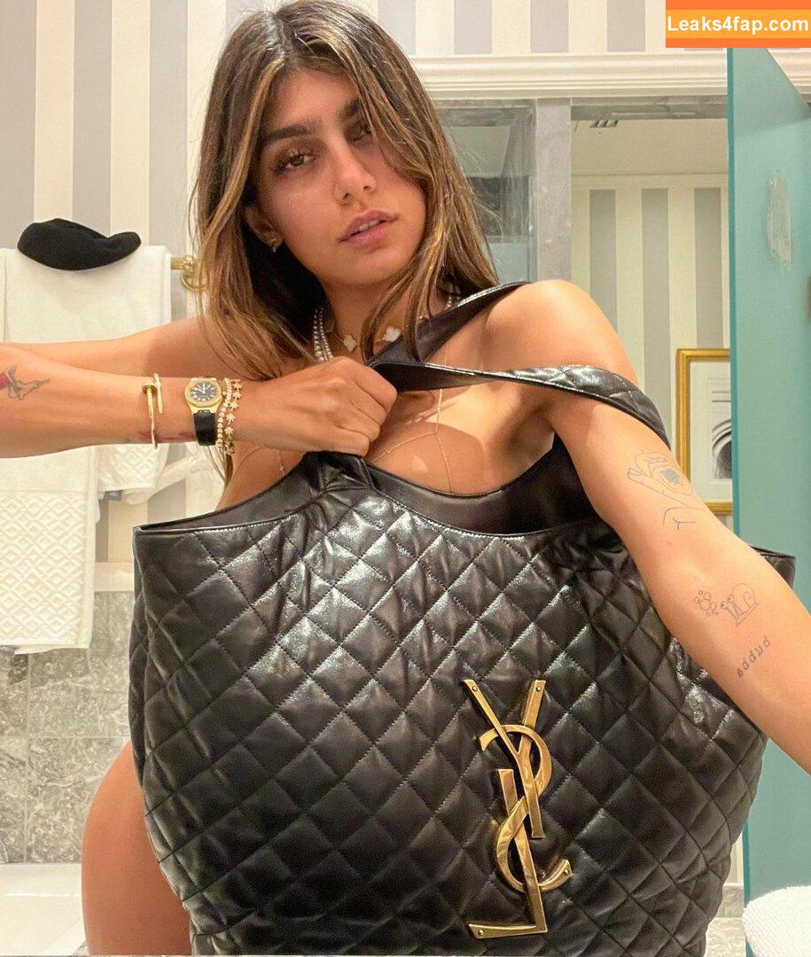 Mia Khalifa / miak / miakhalifa leaked photo photo #1516