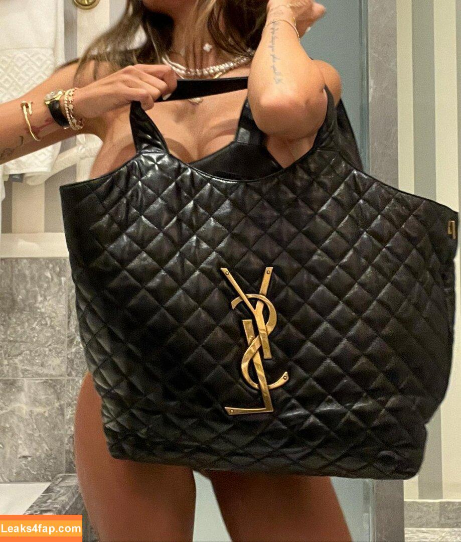 Mia Khalifa / miak / miakhalifa leaked photo photo #1524