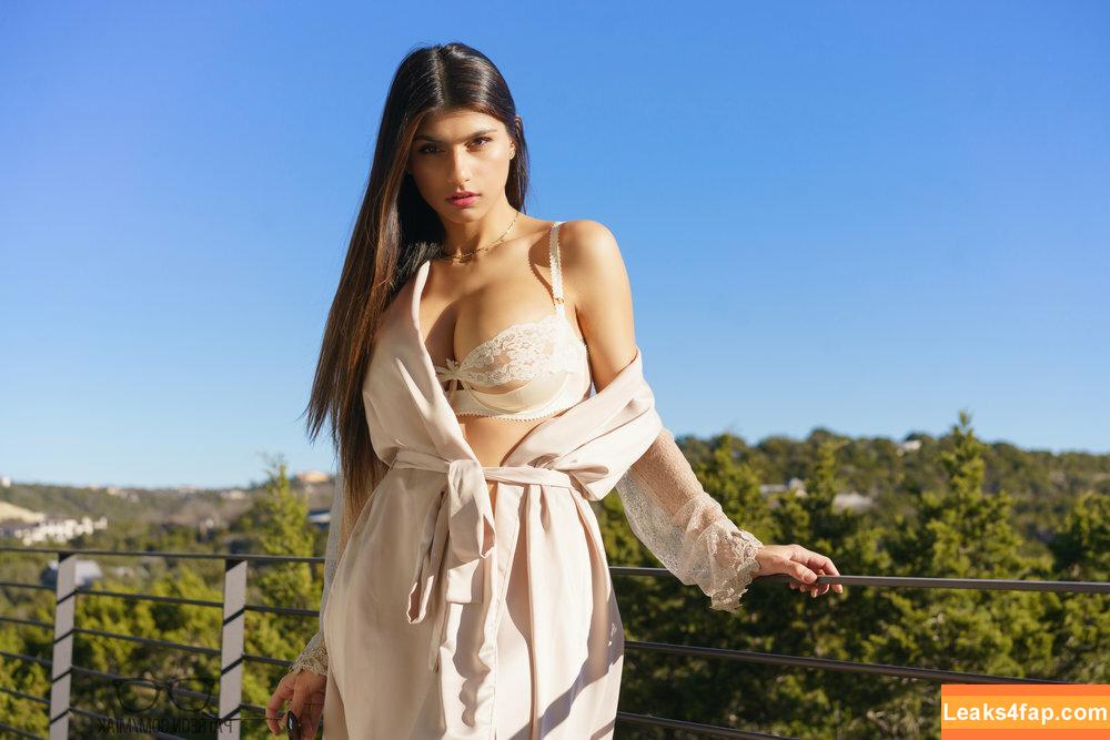 Mia Khalifa / miak / miakhalifa leaked photo photo #1578