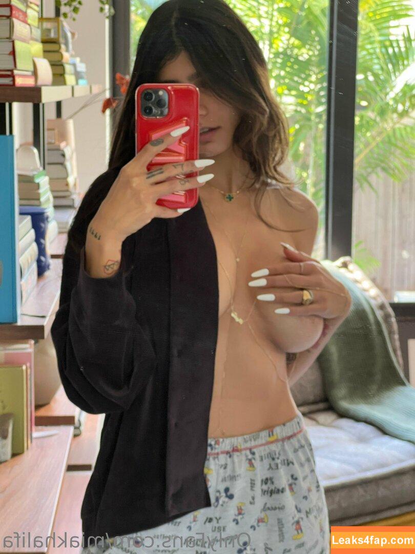 Mia Khalifa / miak / miakhalifa leaked photo photo #1649