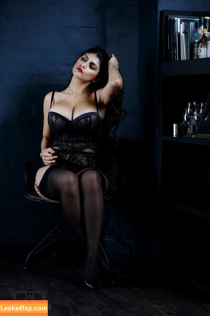 Mia Khalifa / miak / miakhalifa leaked photo photo #1725