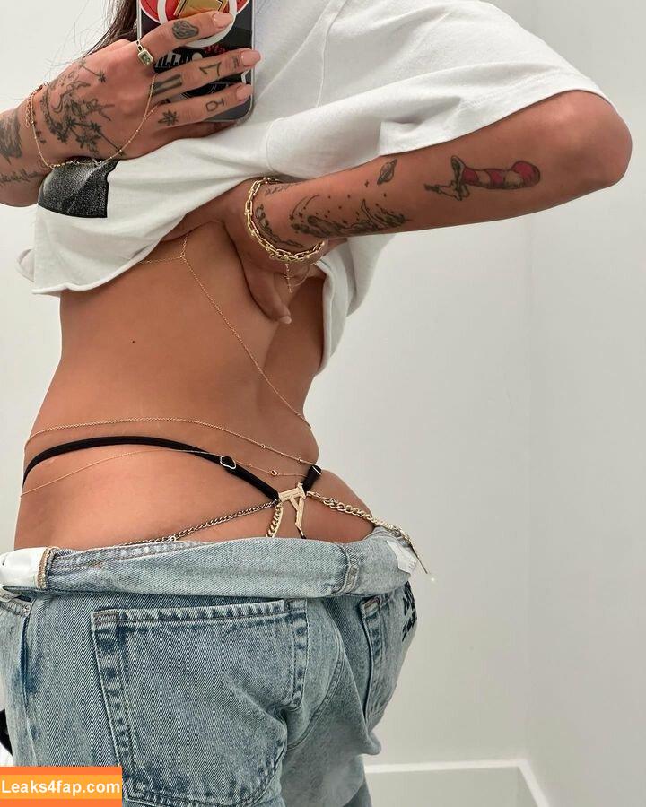 Mia Khalifa / miak / miakhalifa leaked photo photo #1930