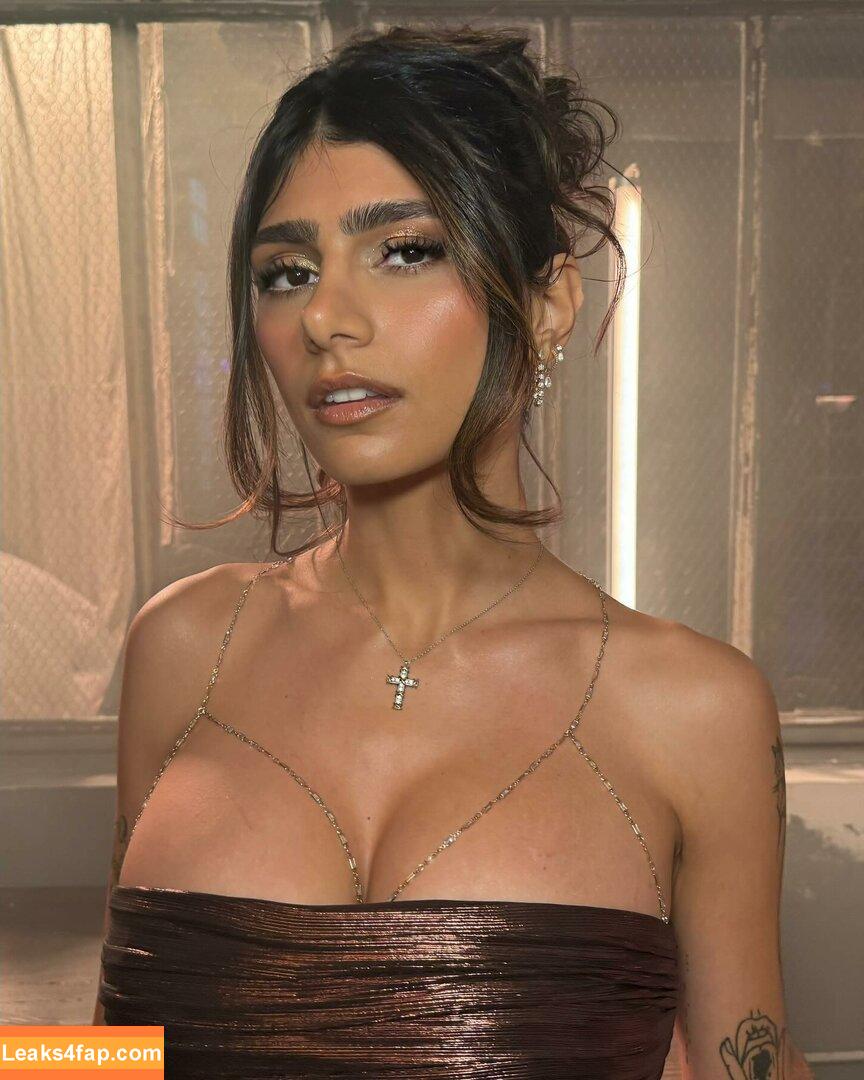 Mia Khalifa / miak / miakhalifa leaked photo photo #1978