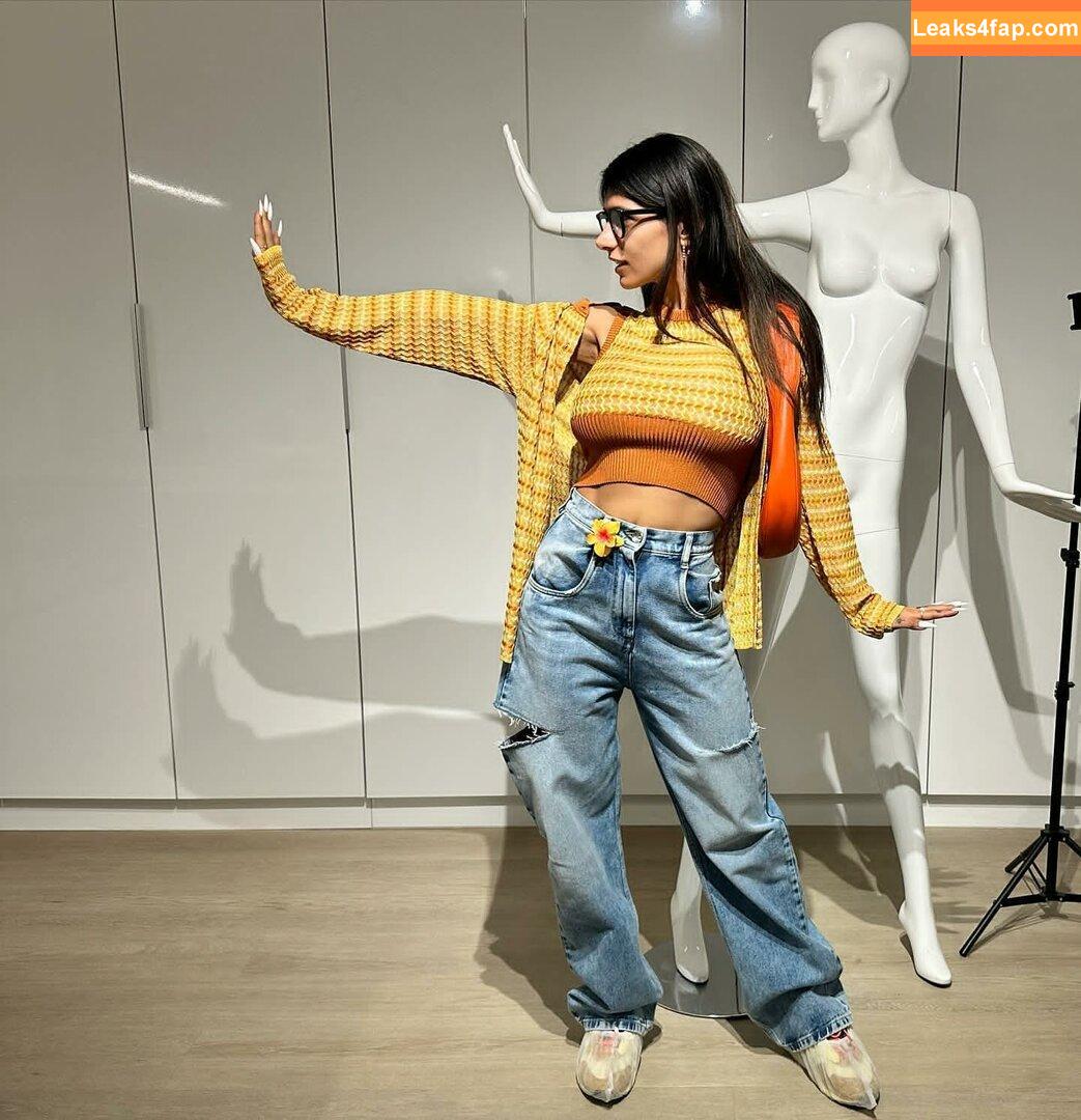 Mia Khalifa / miak / miakhalifa leaked photo photo #2020