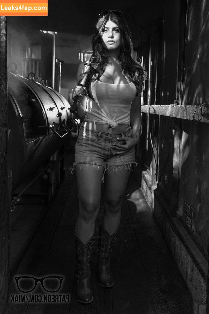 Mia Khalifa / miak / miakhalifa leaked photo photo #2088