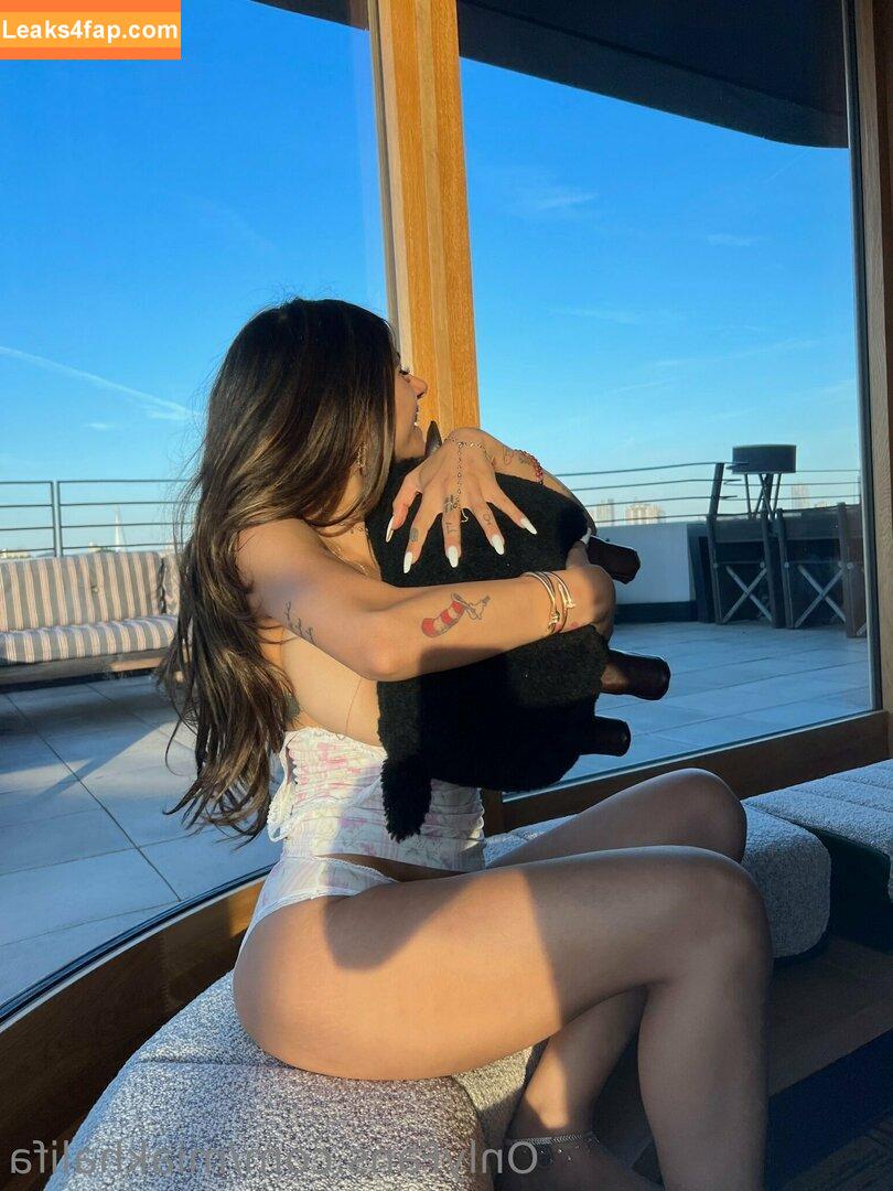 Mia Khalifa / miak / miakhalifa leaked photo photo #2137