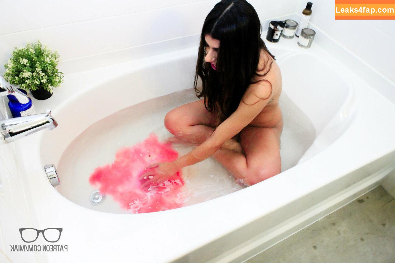 Mia Khalifa / https: / matiofficial / miak / miakhalifa leaked photo photo #2169