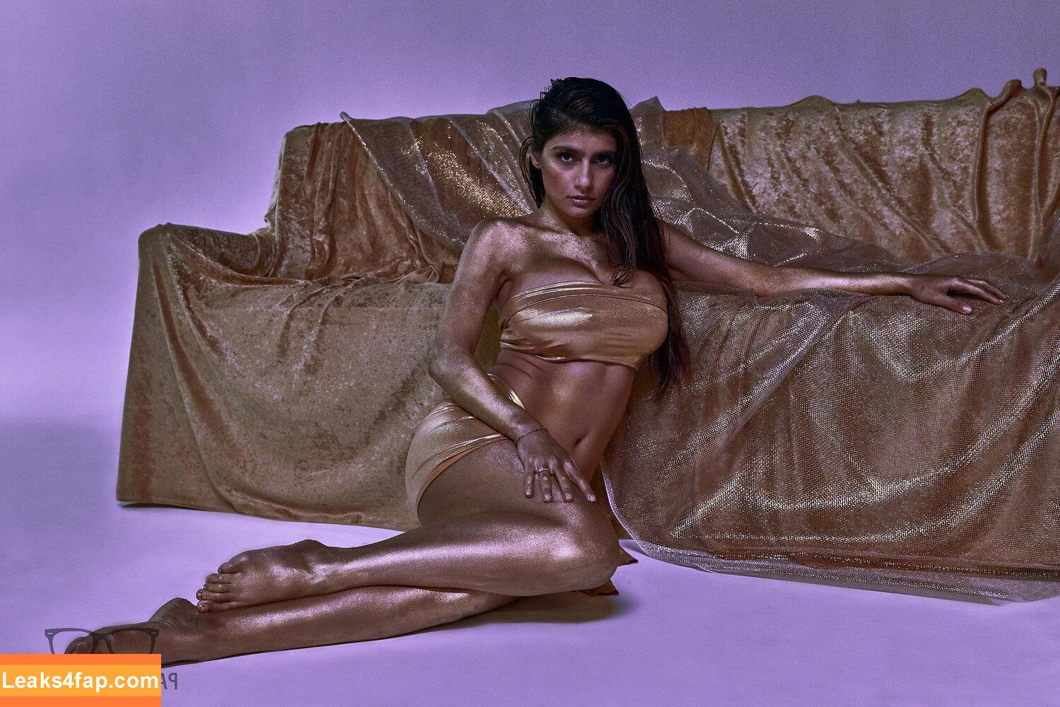 Mia Khalifa / https: / matiofficial / miak / miakhalifa leaked photo photo #2223