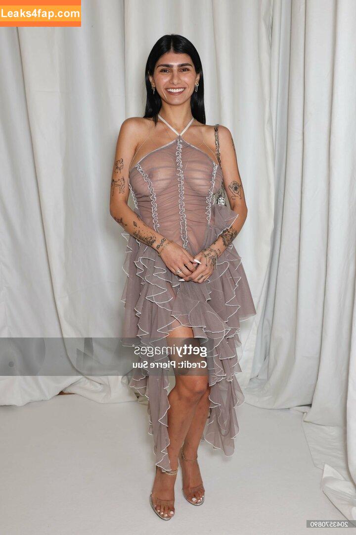 Mia Khalifa / https: / matiofficial / miak / miakhalifa leaked photo photo #2291