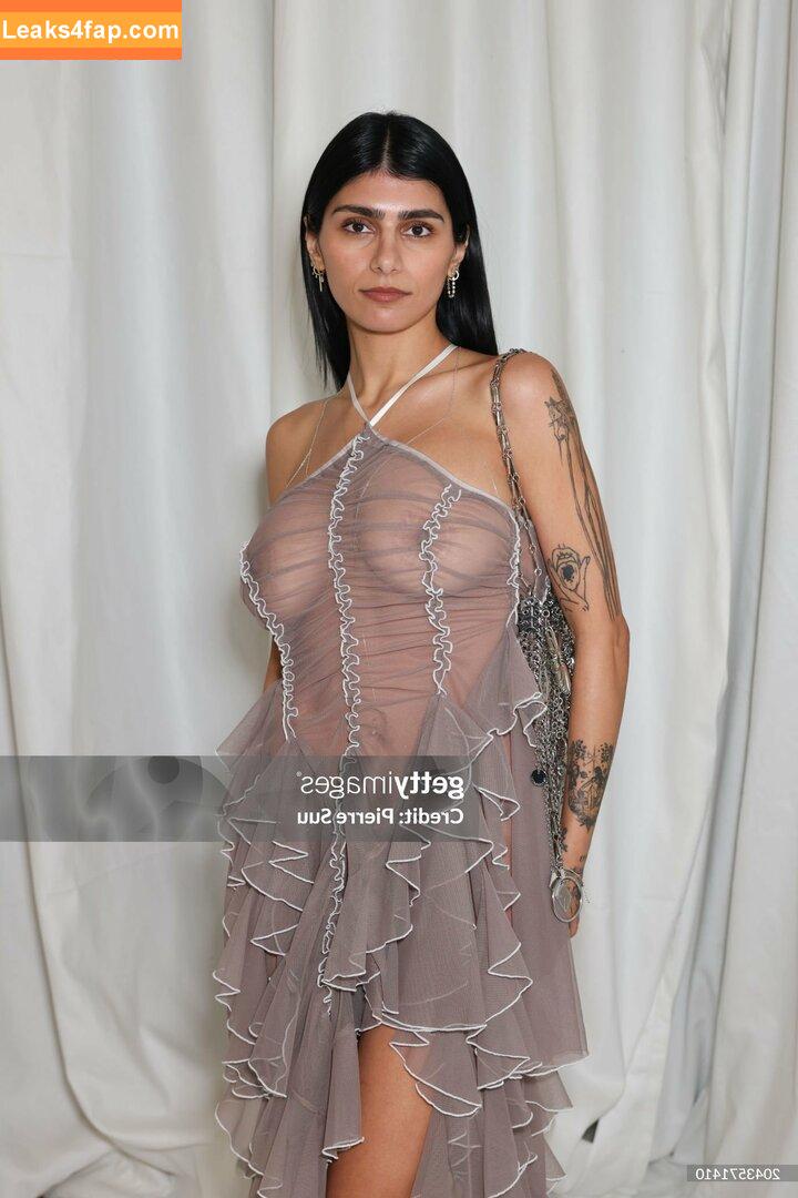 Mia Khalifa / https: / matiofficial / miak / miakhalifa leaked photo photo #2292