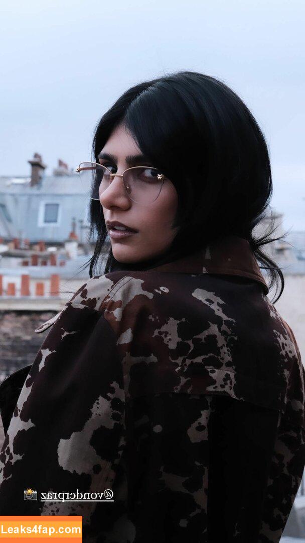 Mia Khalifa / https: / matiofficial / miak / miakhalifa leaked photo photo #2308