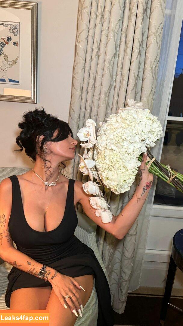 Mia Khalifa / https: / matiofficial / miak / miakhalifa leaked photo photo #2346