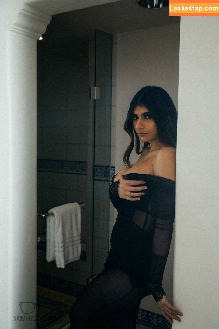 Mia Khalifa / https: / matiofficial / miak / miakhalifa leaked photo photo #2381