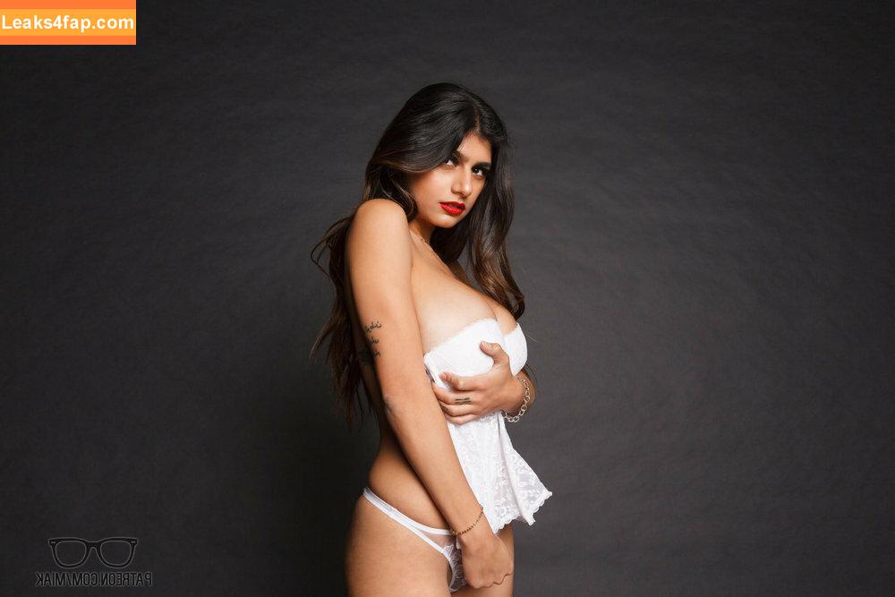 Mia Khalifa / https: / matiofficial / miak / miakhalifa leaked photo photo #2461