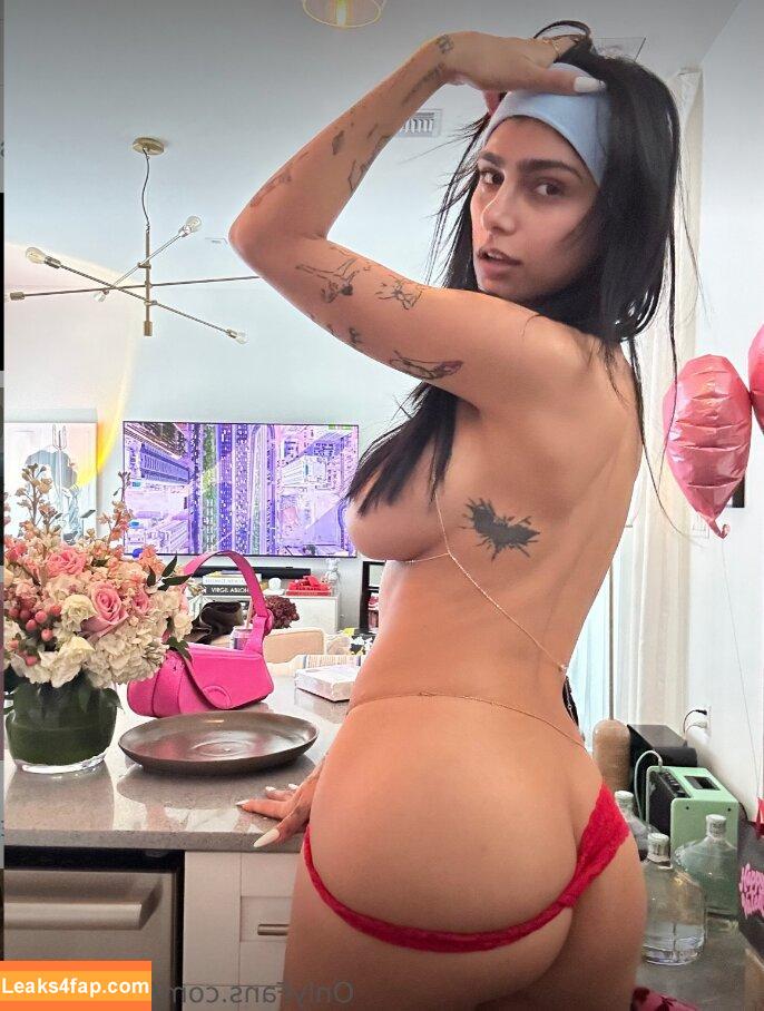 Mia Khalifa / https: / matiofficial / miak / miakhalifa leaked photo photo #2478
