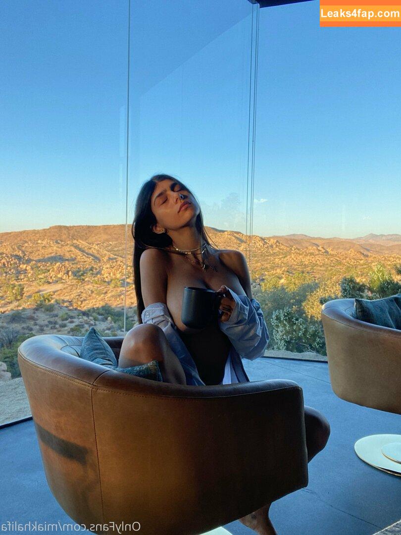 Mia Khalifa / https: / matiofficial / miak / miakhalifa leaked photo photo #2498
