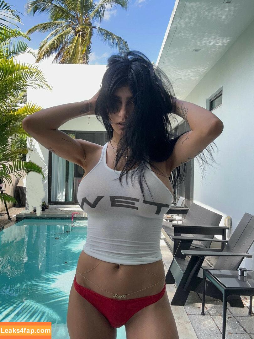 Mia Khalifa / https: / matiofficial / miak / miakhalifa leaked photo photo #2534