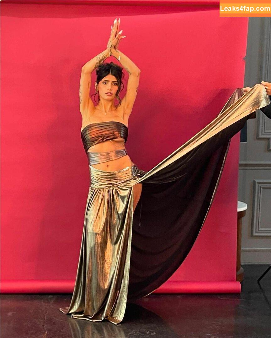 Mia Khalifa / https: / matiofficial / miak / miakhalifa leaked photo photo #2577