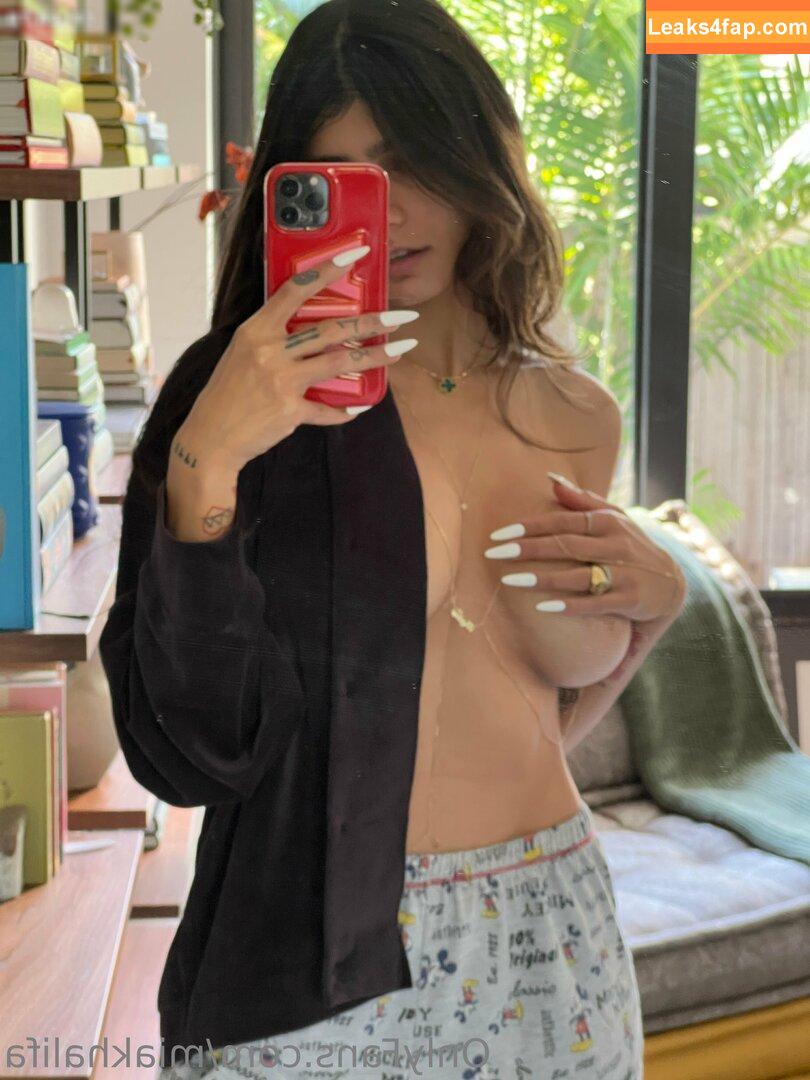 Mia Khalifa / https: / matiofficial / miak / miakhalifa leaked photo photo #2777